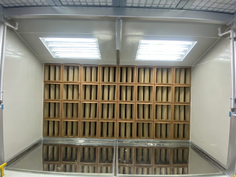 ห้องพ่นสีแบบแห้ง